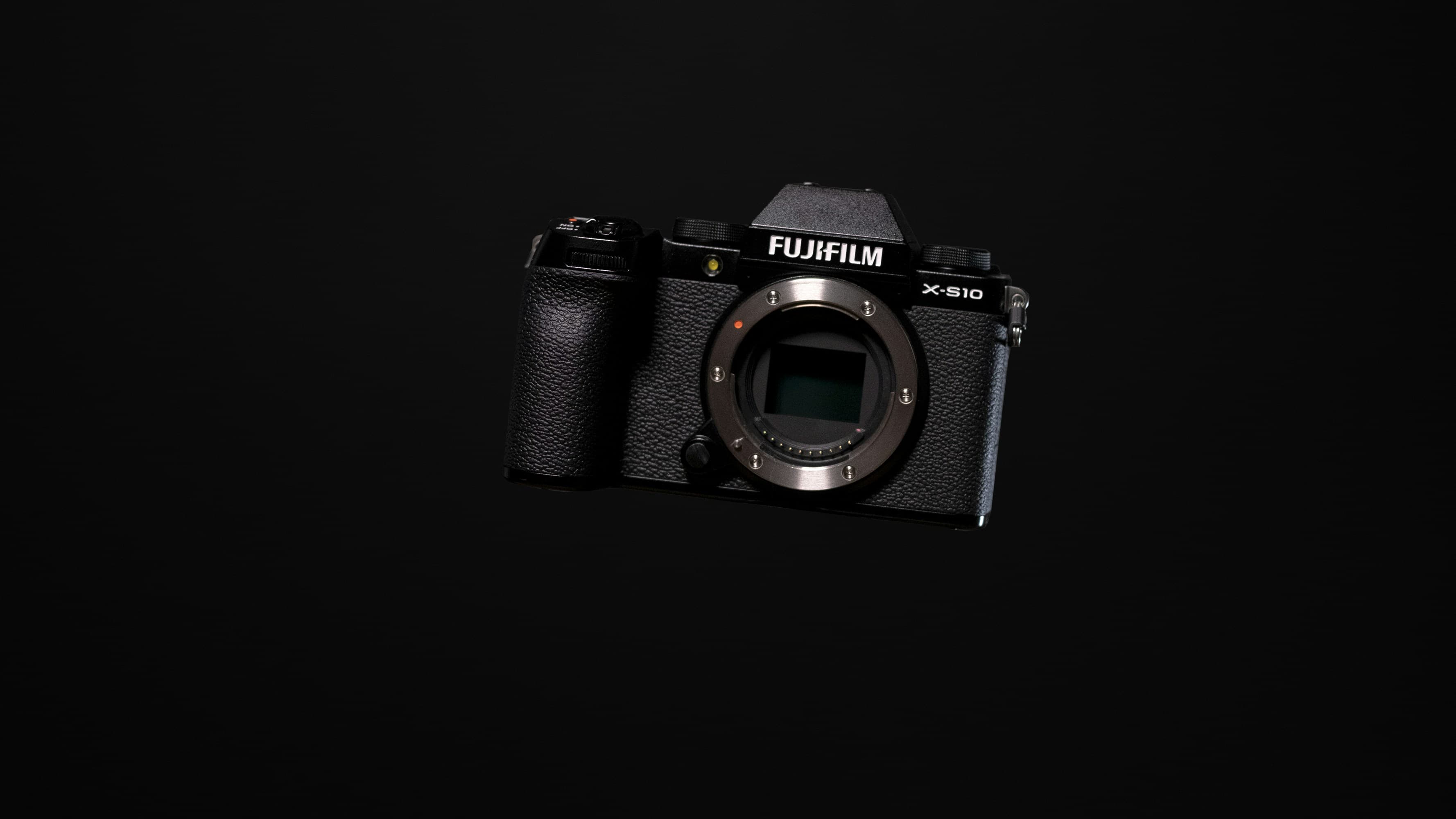 Fujifilm X-S10